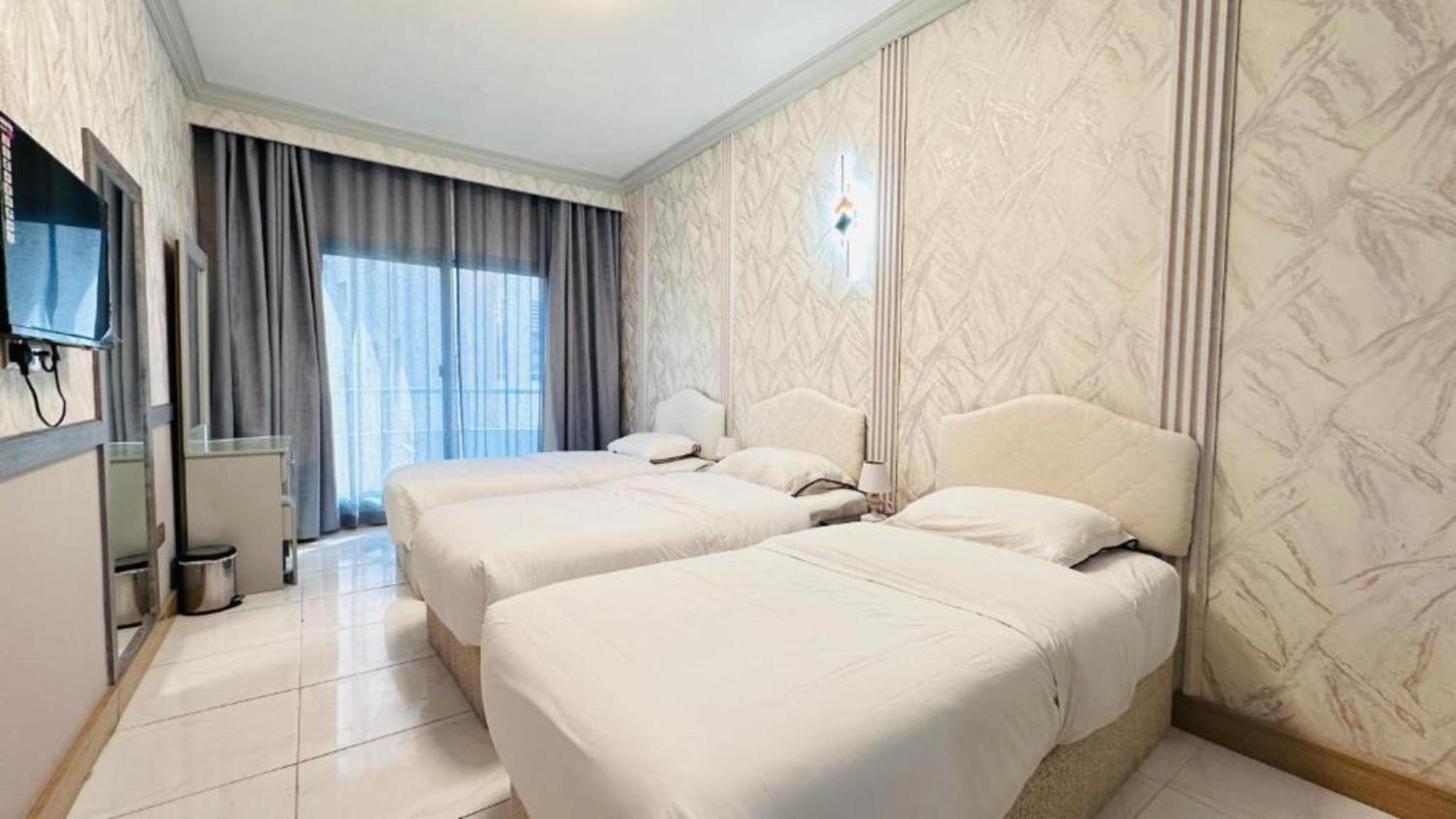 San Marino Hotel Dubai Bagian luar foto