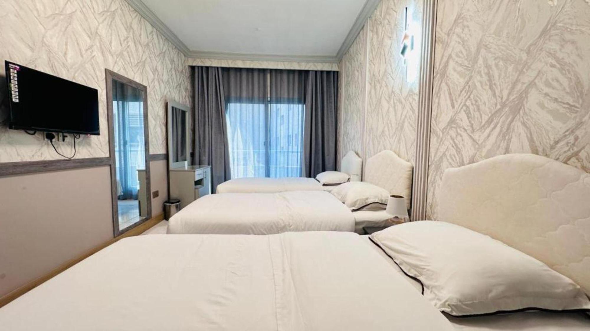 San Marino Hotel Dubai Bagian luar foto