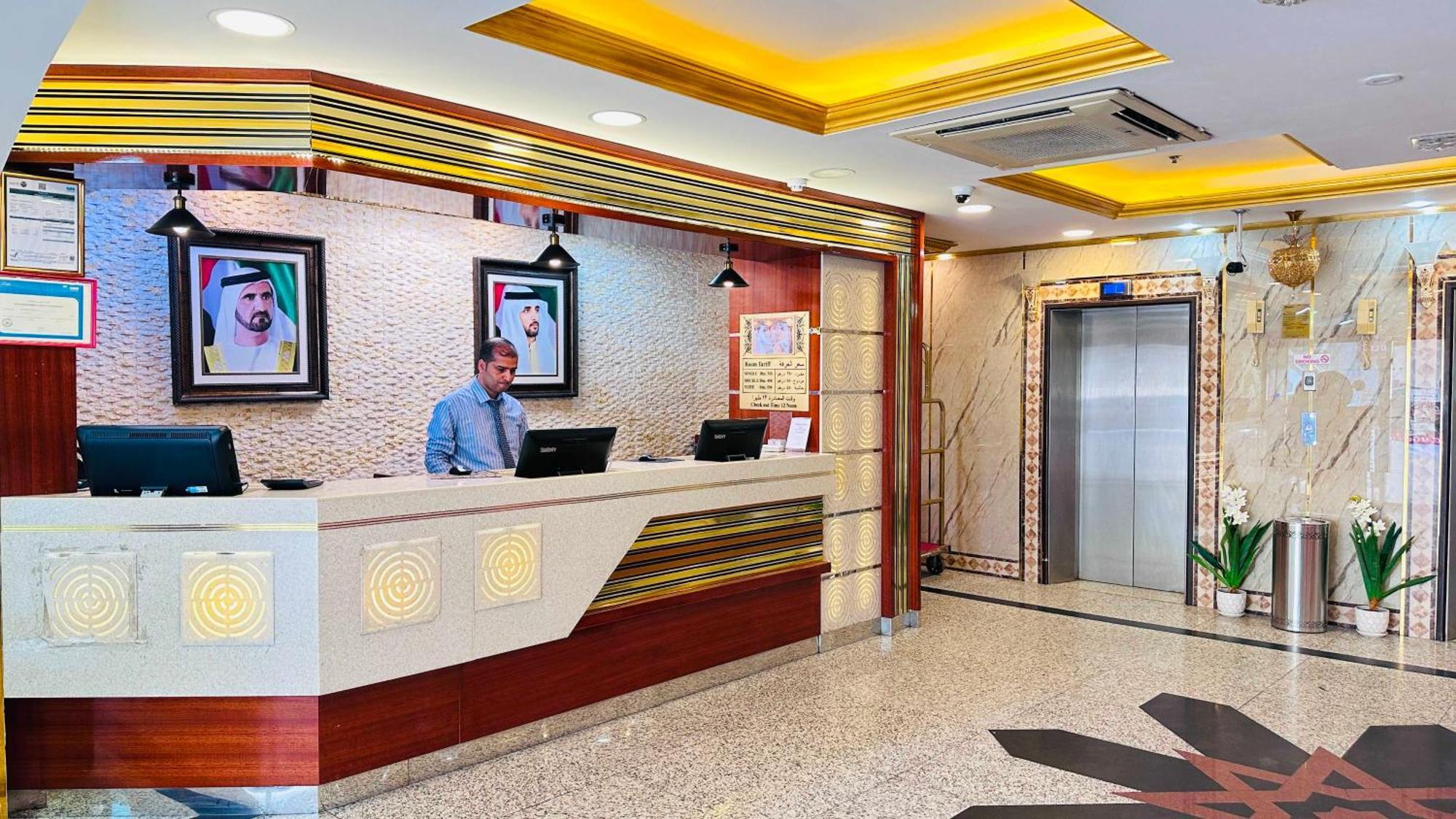 San Marino Hotel Dubai Bagian luar foto