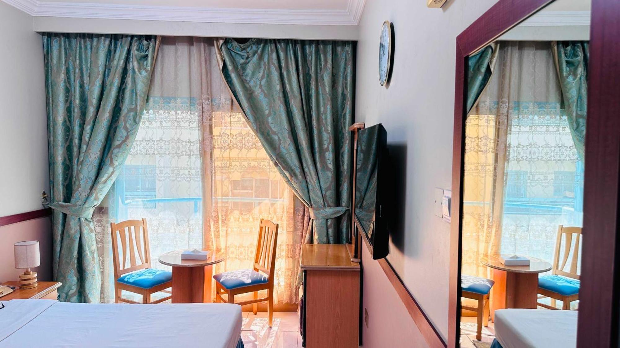 San Marino Hotel Dubai Bagian luar foto