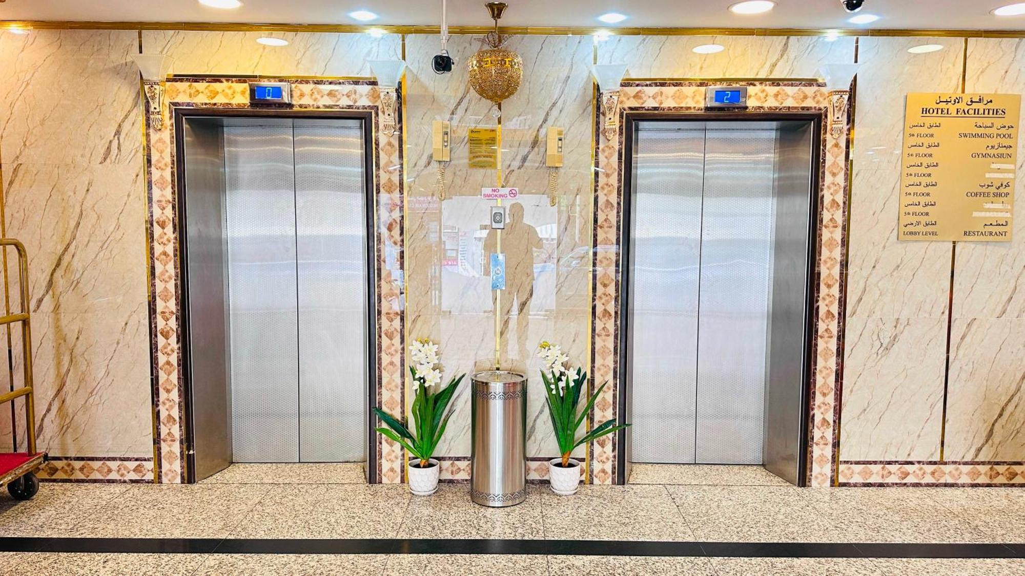 San Marino Hotel Dubai Bagian luar foto