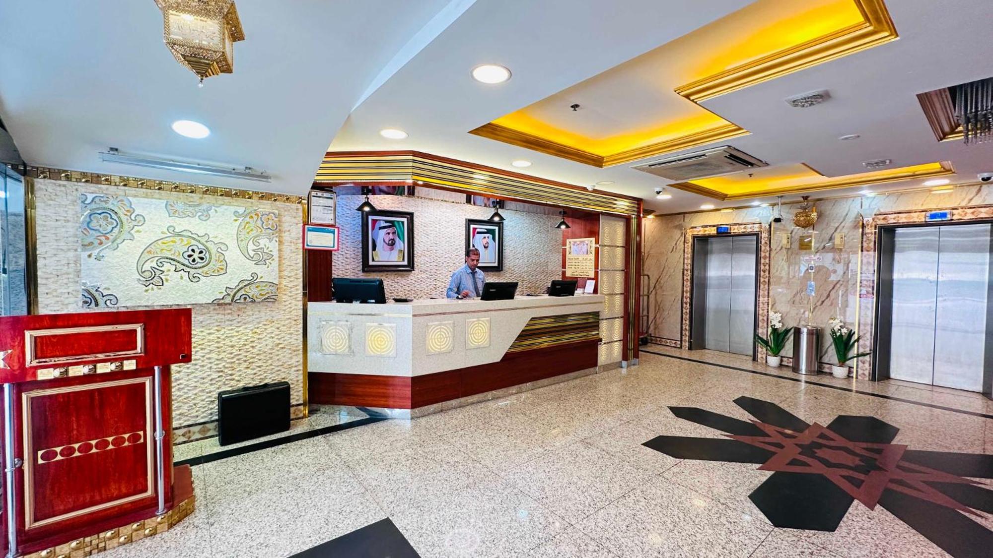 San Marino Hotel Dubai Bagian luar foto