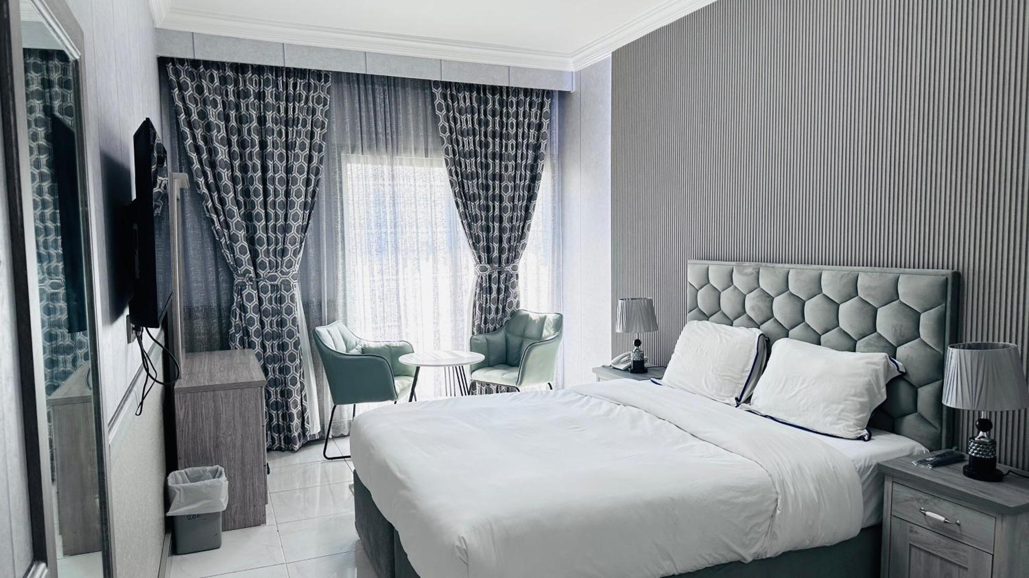 San Marino Hotel Dubai Bagian luar foto