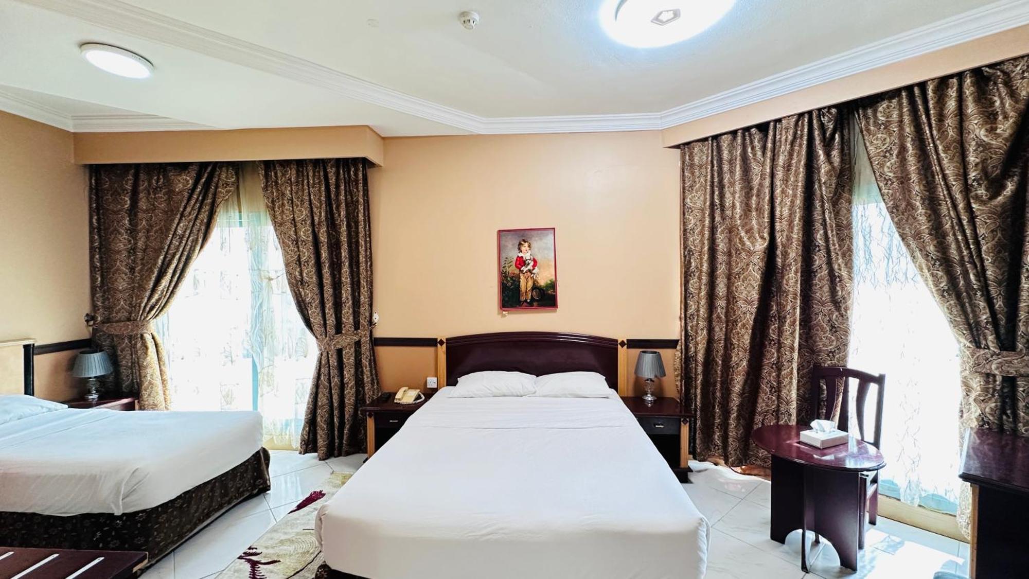 San Marino Hotel Dubai Bagian luar foto