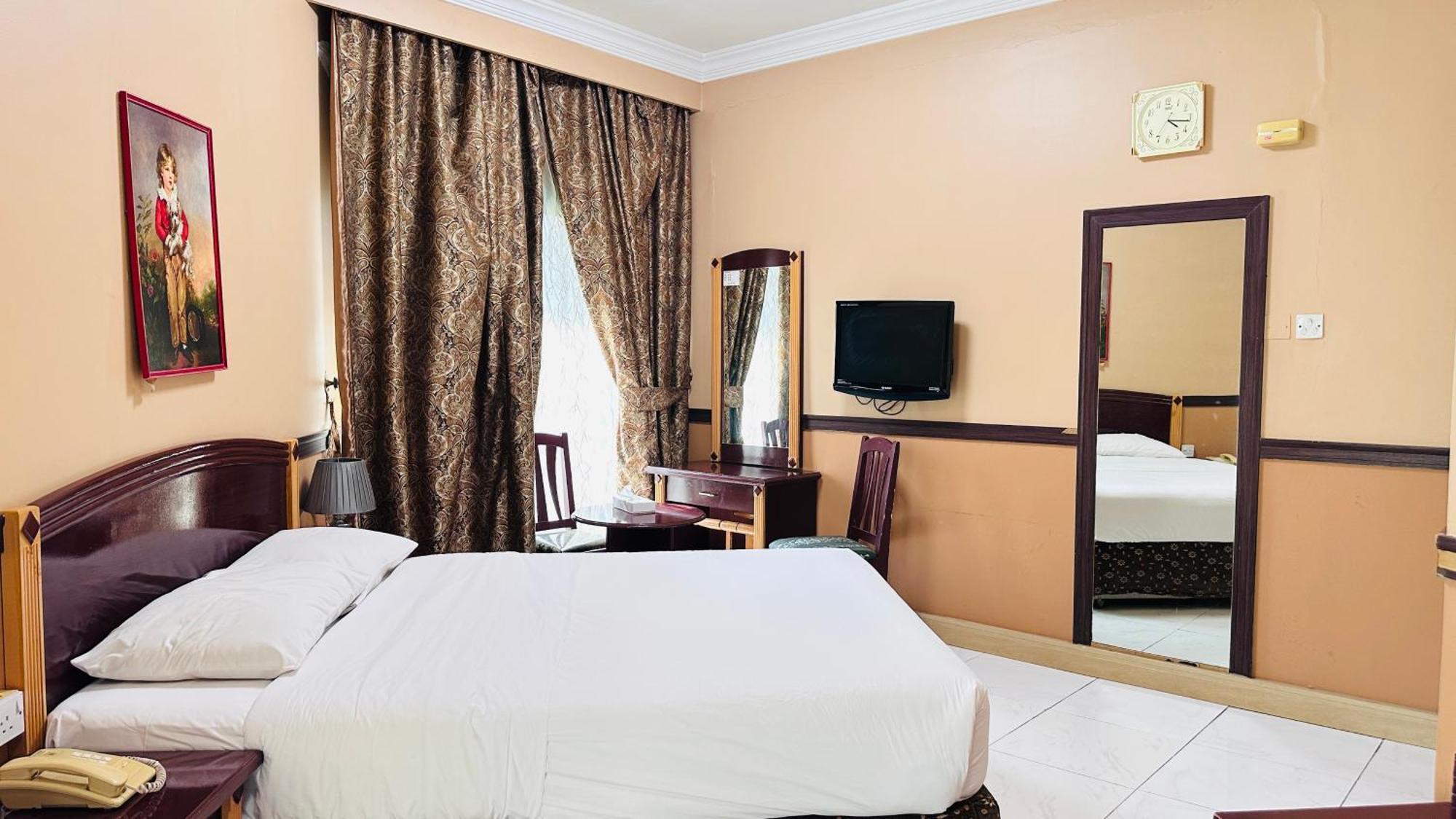 San Marino Hotel Dubai Bagian luar foto