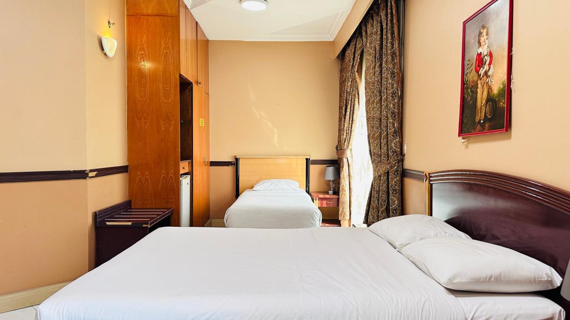 San Marino Hotel Dubai Bagian luar foto