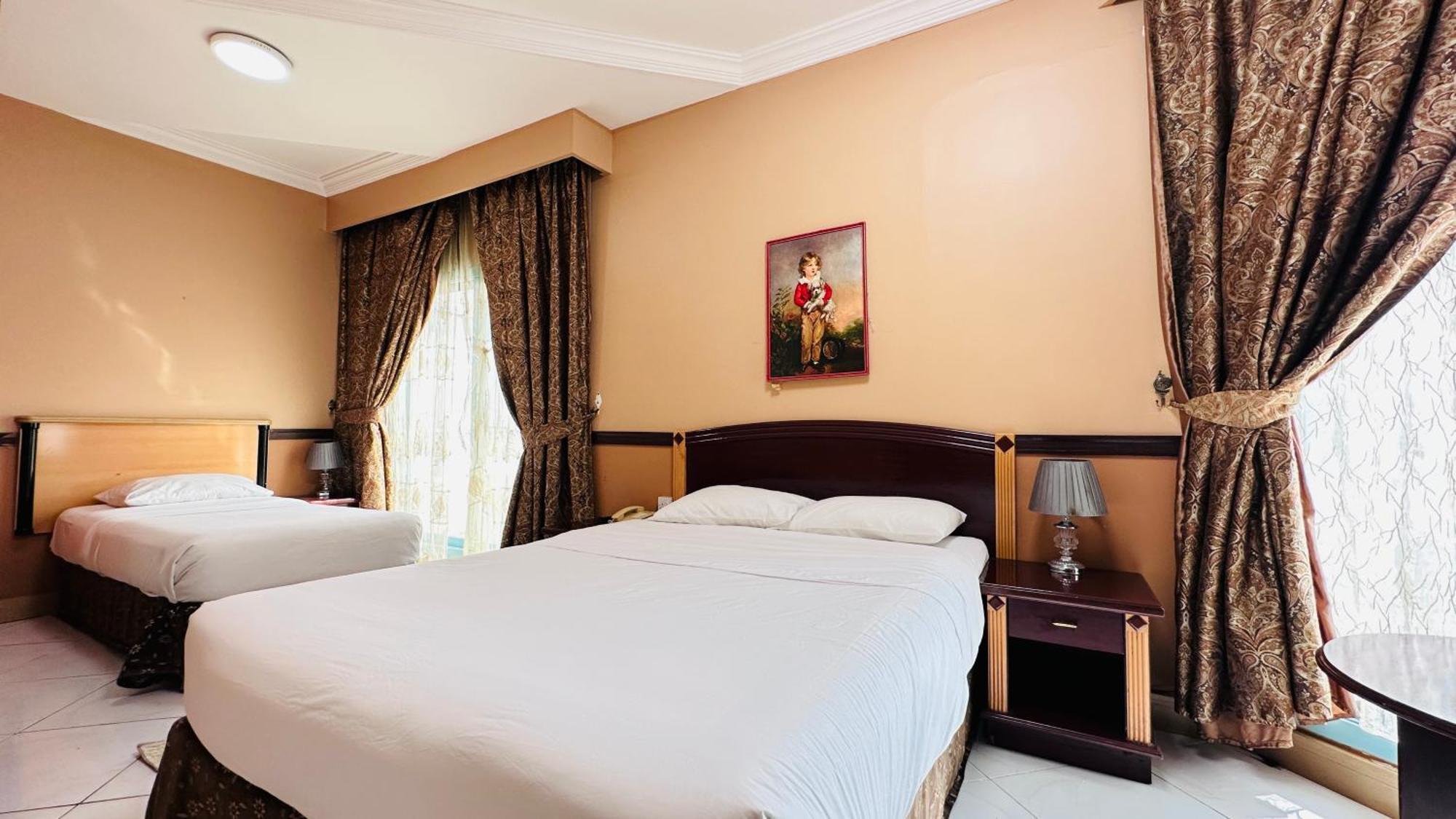 San Marino Hotel Dubai Bagian luar foto